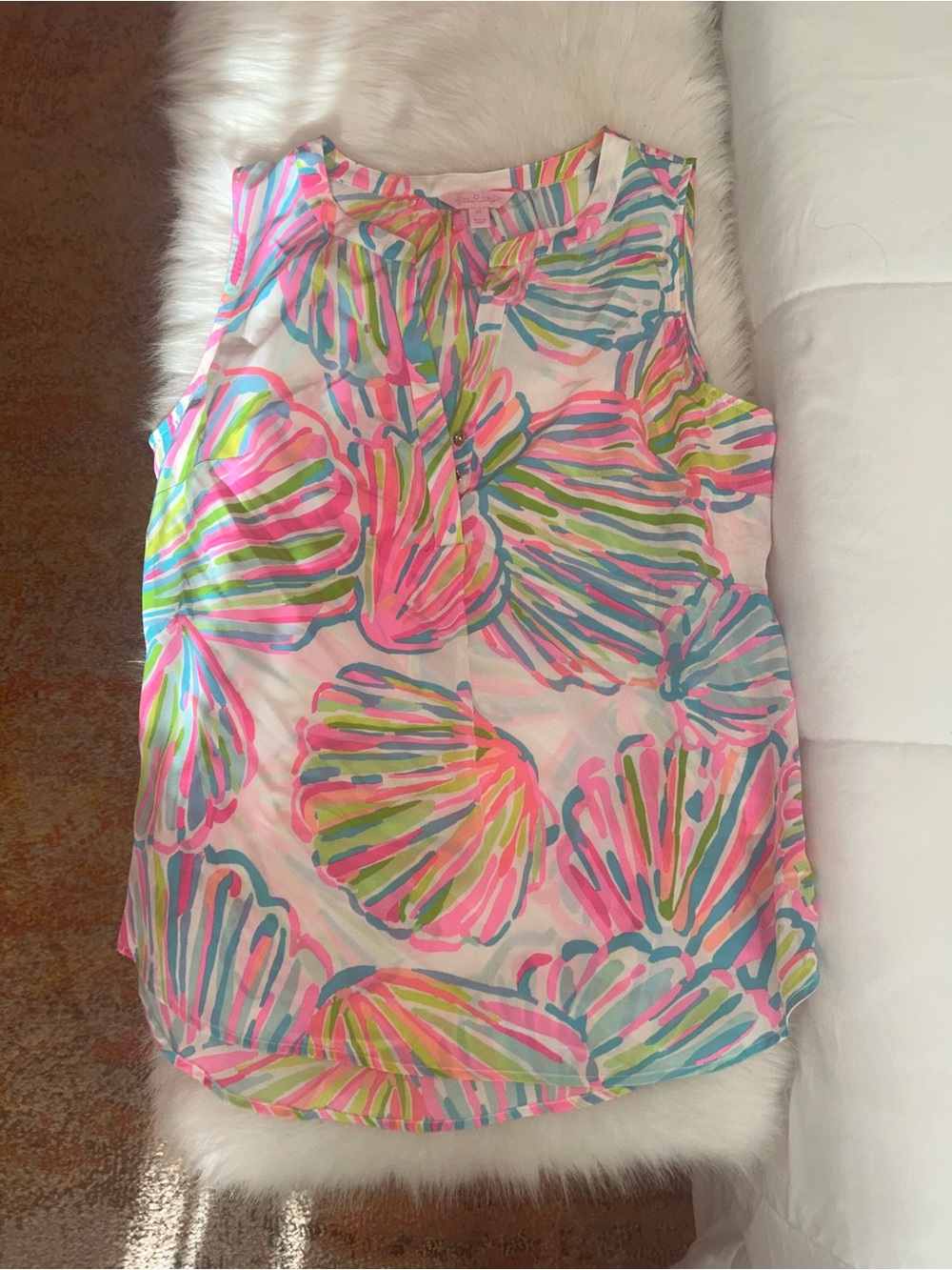 Lily Pulitzer 100% Silk Colorful Shell-Print Sleeveless Blouse
